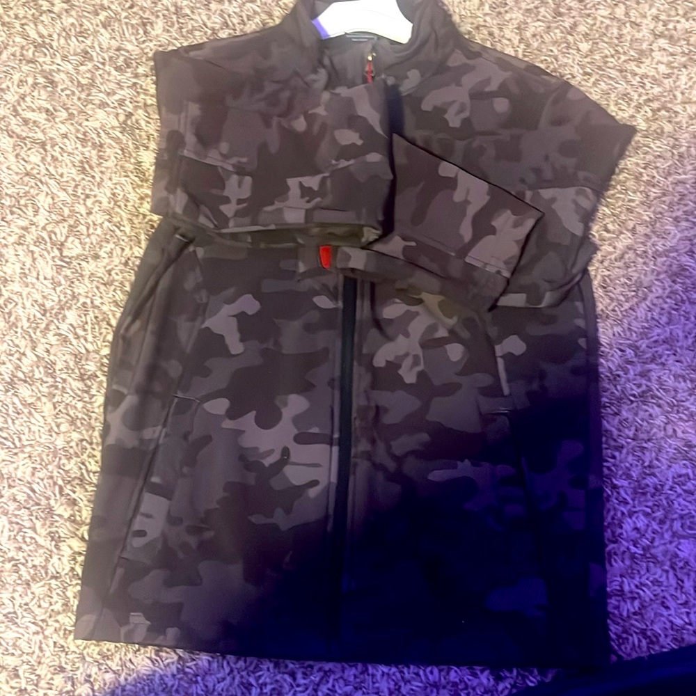 A light Jacket/Coat by Snozu
